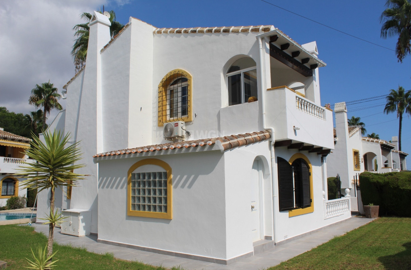 Odsprzedaż - Villa - Orihuela Costa - Costa Blanca