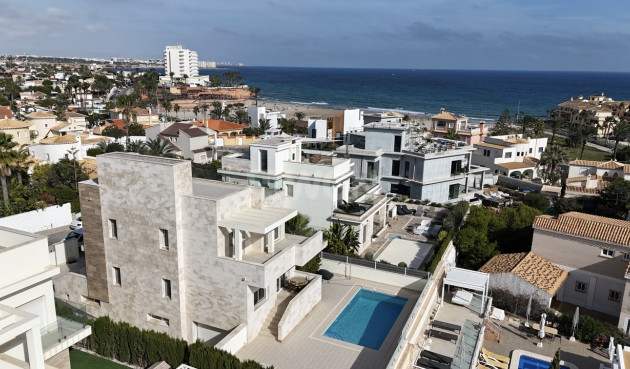 Reventa - Villa - La Zenia - Costa Blanca