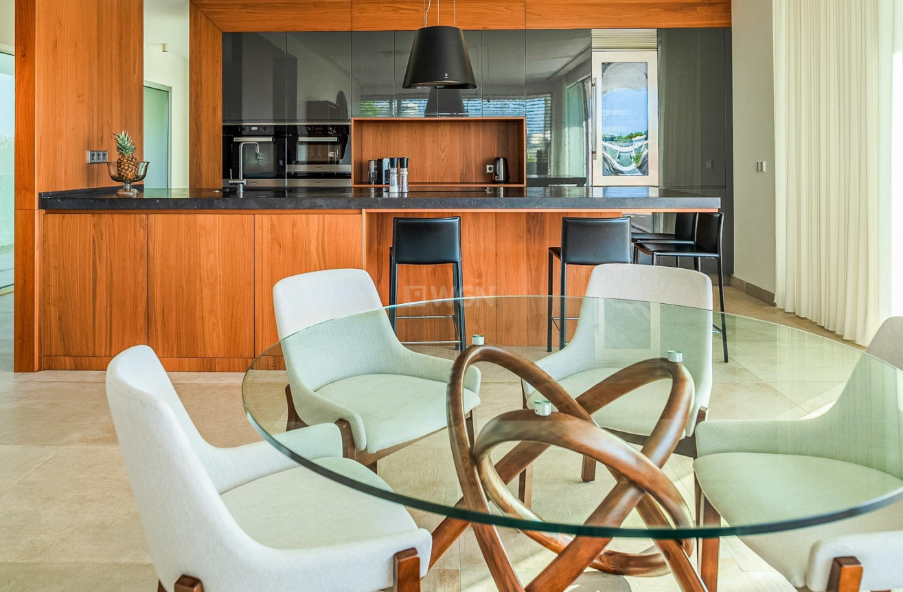 Wiederverkauf - Villa - Orihuela - Las Colinas Golf