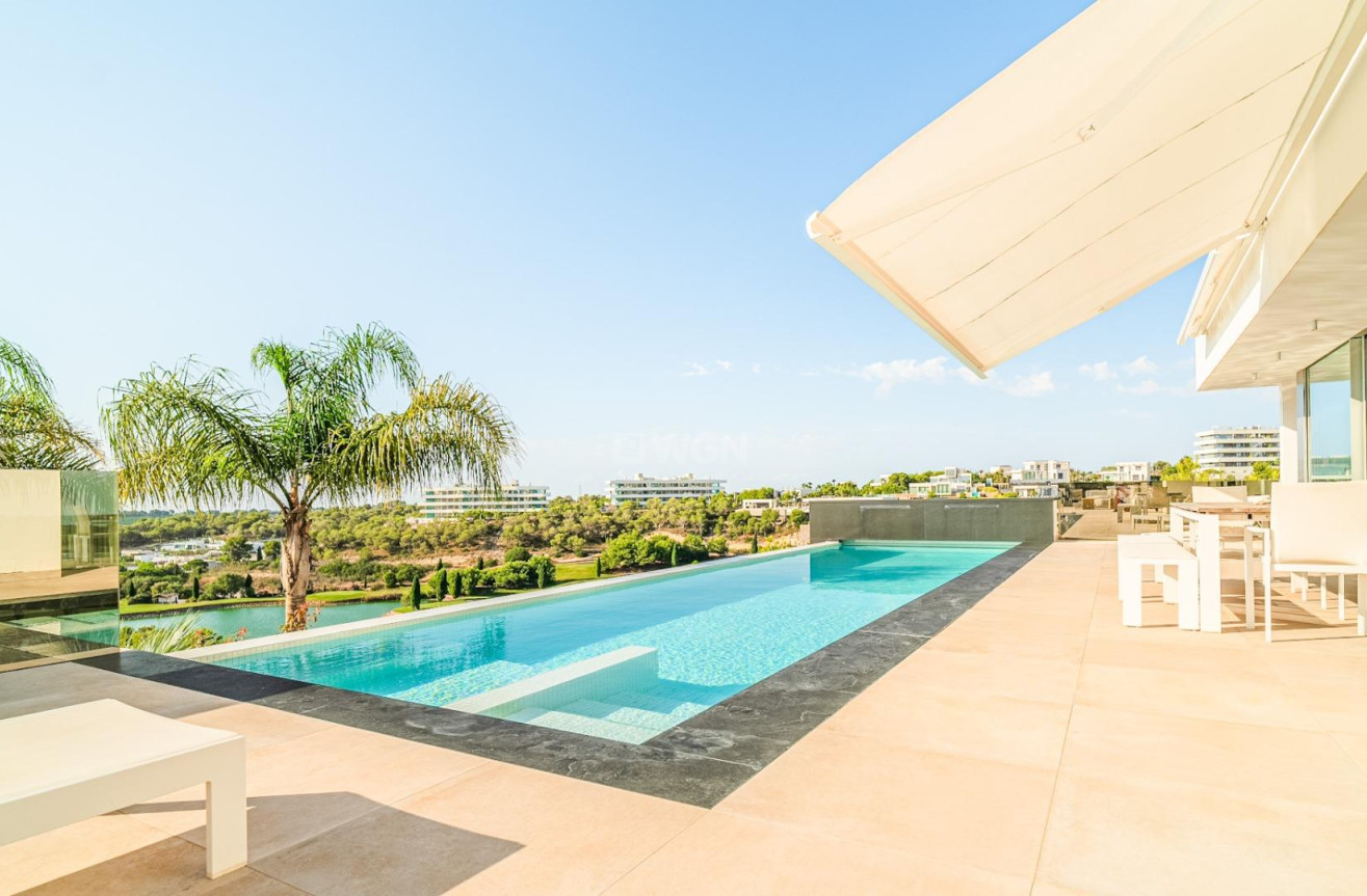 Wiederverkauf - Villa - Orihuela - Las Colinas Golf