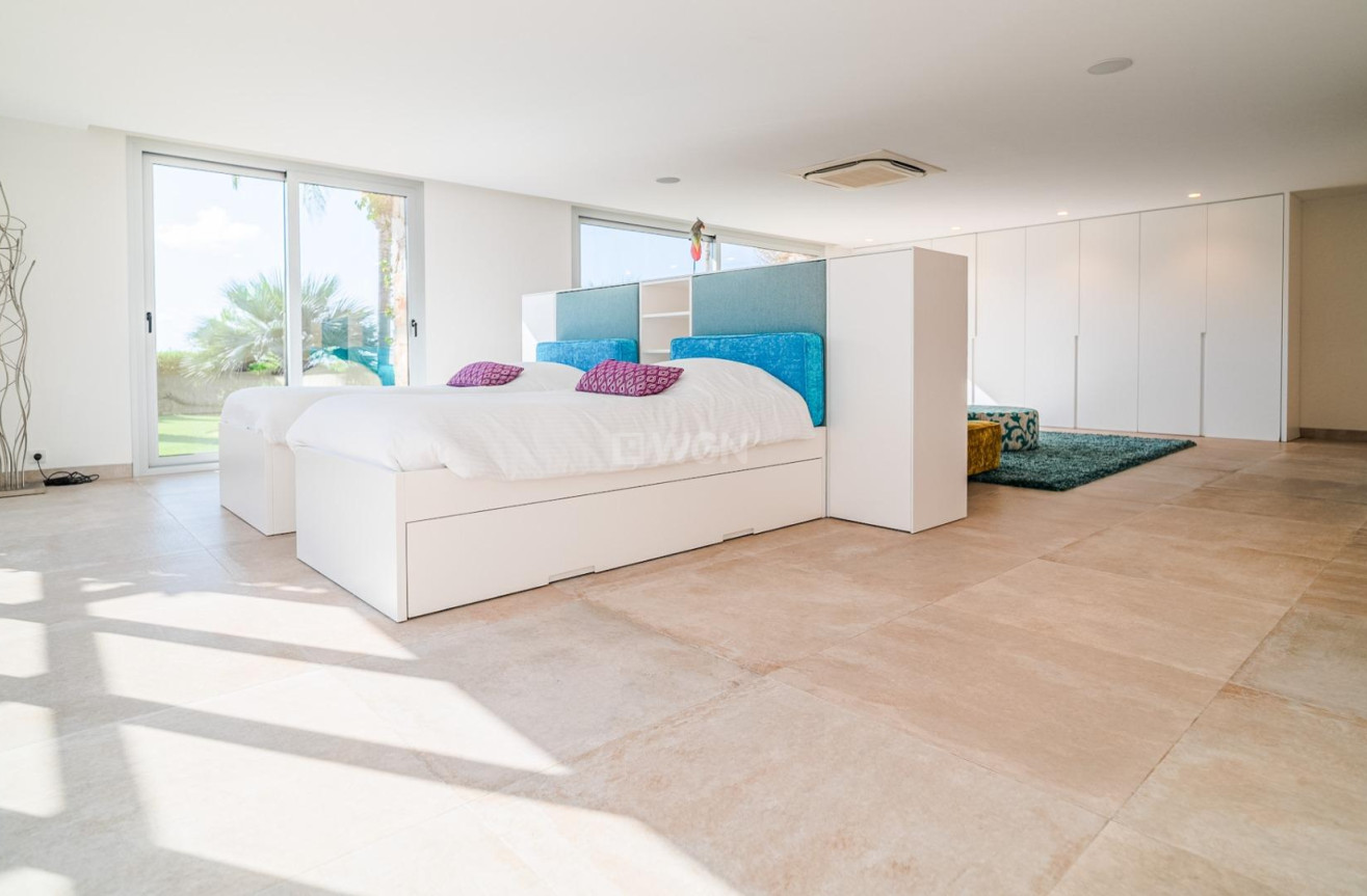 Wiederverkauf - Villa - Orihuela - Las Colinas Golf