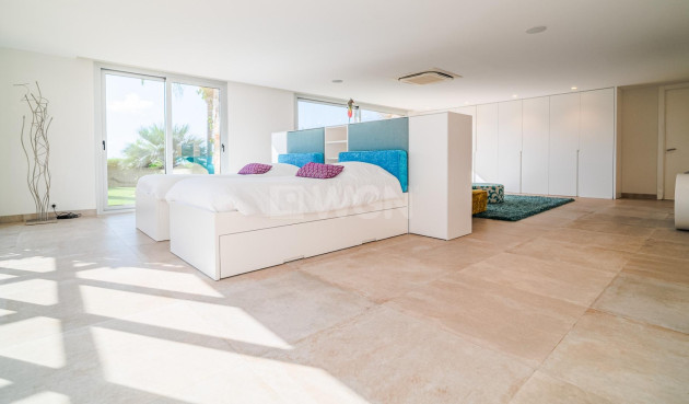 Wiederverkauf - Villa - Orihuela - Las Colinas Golf