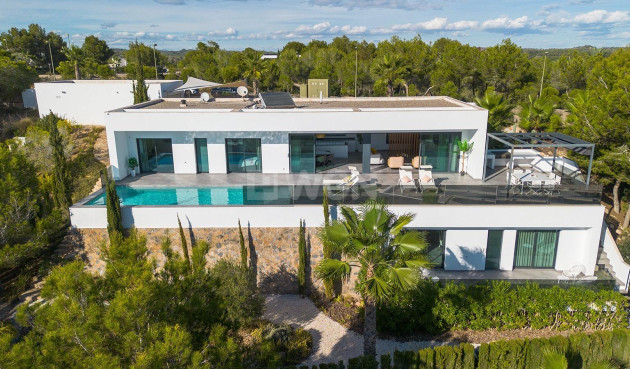 Wiederverkauf - Villa - Orihuela - Las Colinas Golf