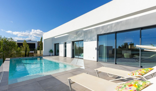 Wiederverkauf - Villa - Orihuela - Las Colinas Golf