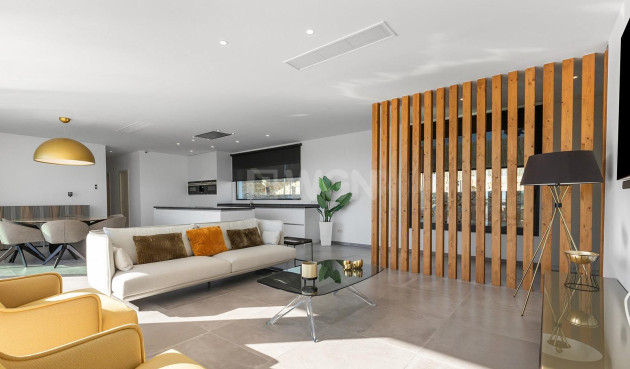 Wiederverkauf - Villa - Orihuela - Las Colinas Golf