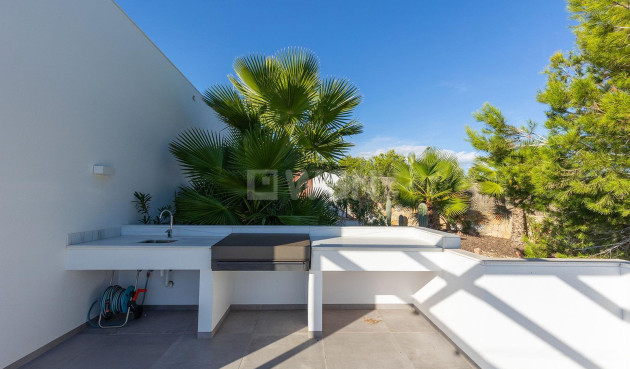 Wiederverkauf - Villa - Orihuela - Las Colinas Golf