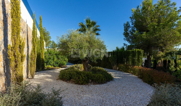 Wiederverkauf - Villa - Orihuela - Las Colinas Golf