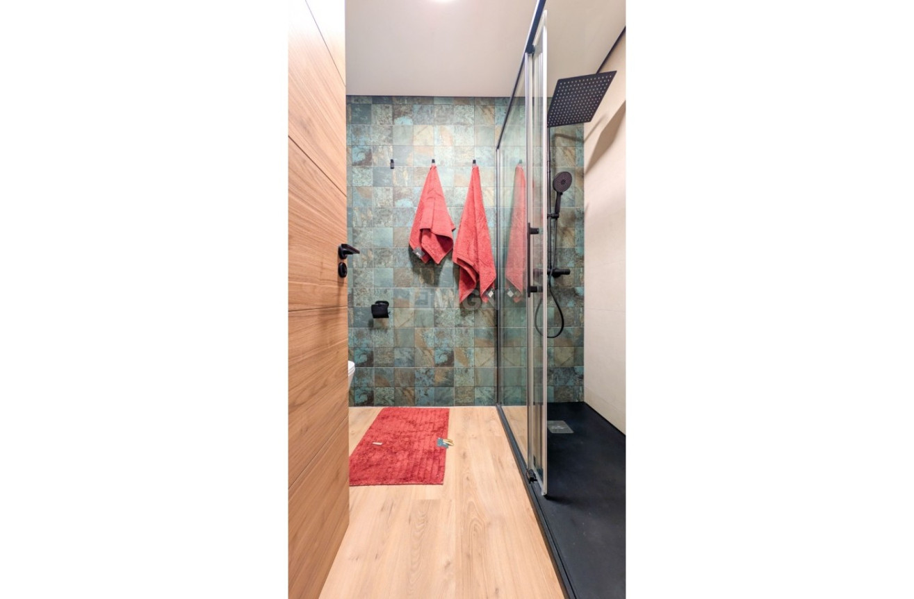 Resale - Apartment / flat - Torrevieja - Costa Blanca