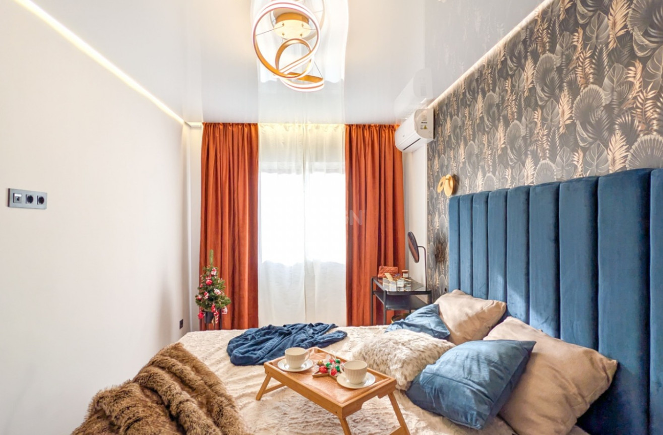 Resale - Apartment / flat - Torrevieja - Costa Blanca