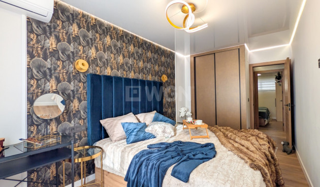 Resale - Apartment / flat - Torrevieja - Costa Blanca