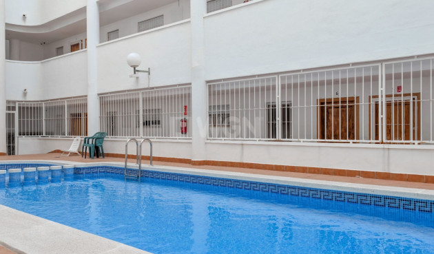 Resale - Apartment / flat - Torrevieja - Costa Blanca