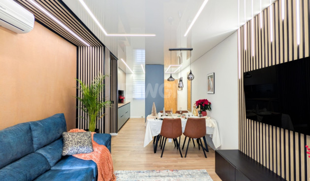 Resale - Apartment / flat - Torrevieja - Costa Blanca