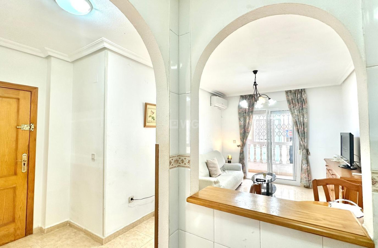 Reventa - Apartamento / piso - Torrevieja - Centro