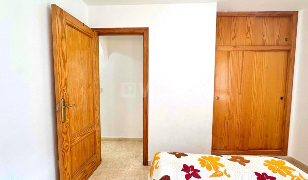 Reventa - Apartamento / piso - Torrevieja - Centro
