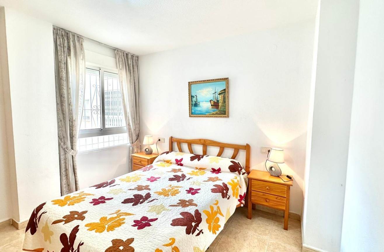 Reventa - Apartamento / piso - Torrevieja - Centro