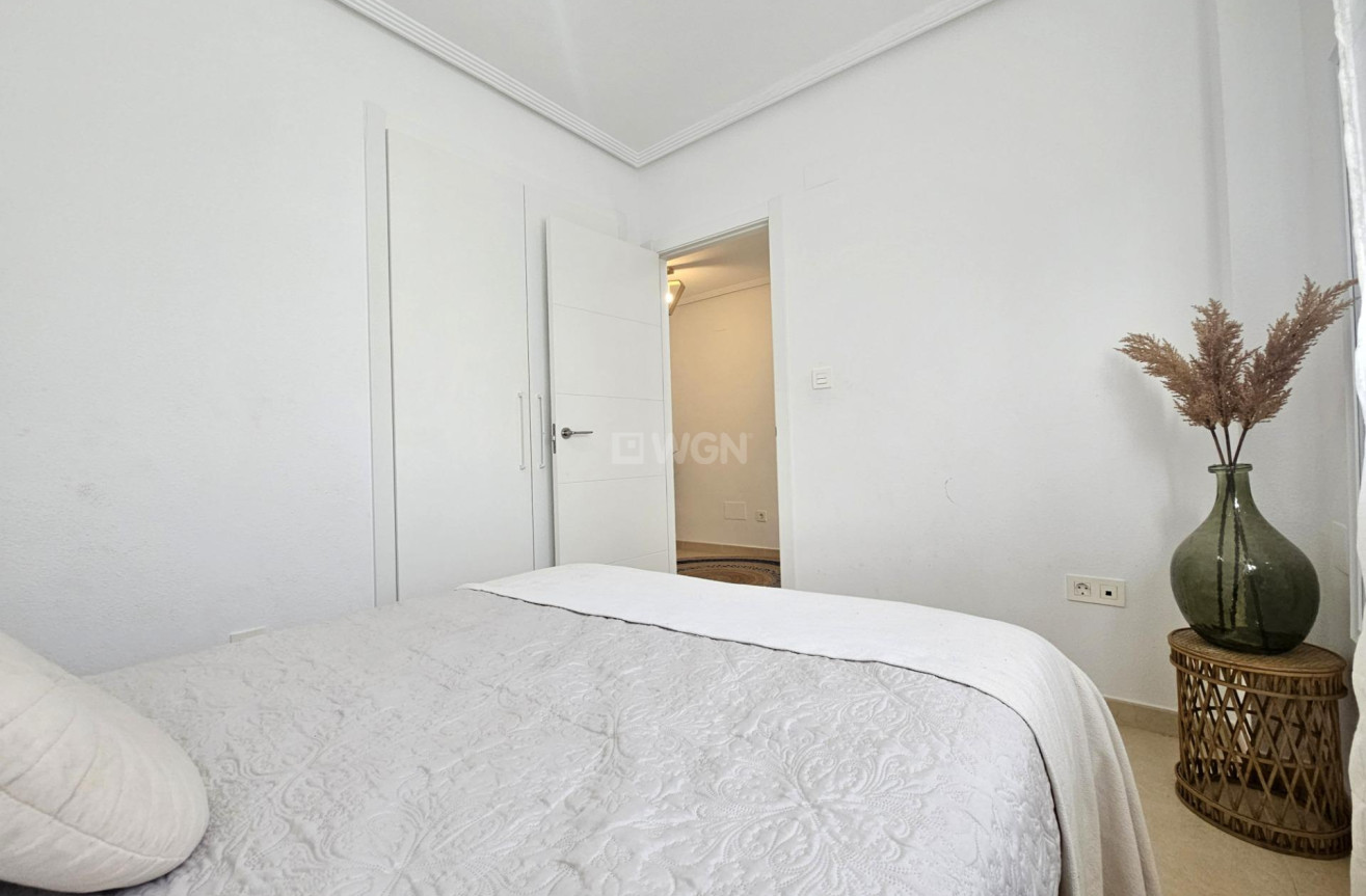 Odsprzedaż - Villa - San Fulgencio