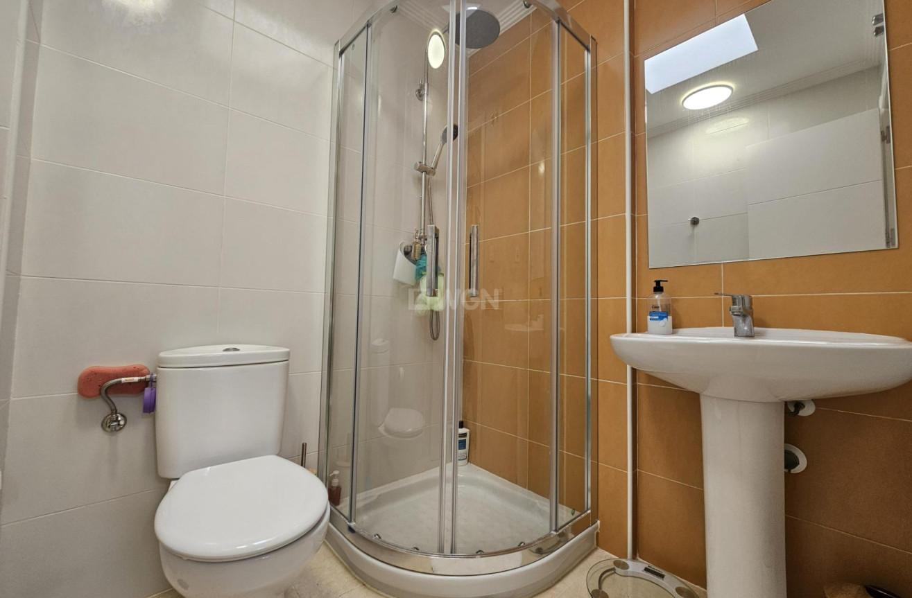 Odsprzedaż - Villa - San Fulgencio