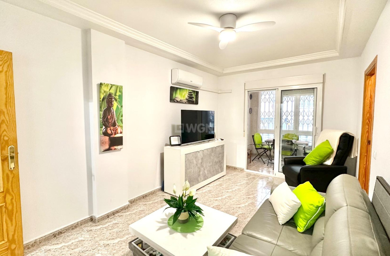 Wiederverkauf - Wohnung - Torrevieja - Centro