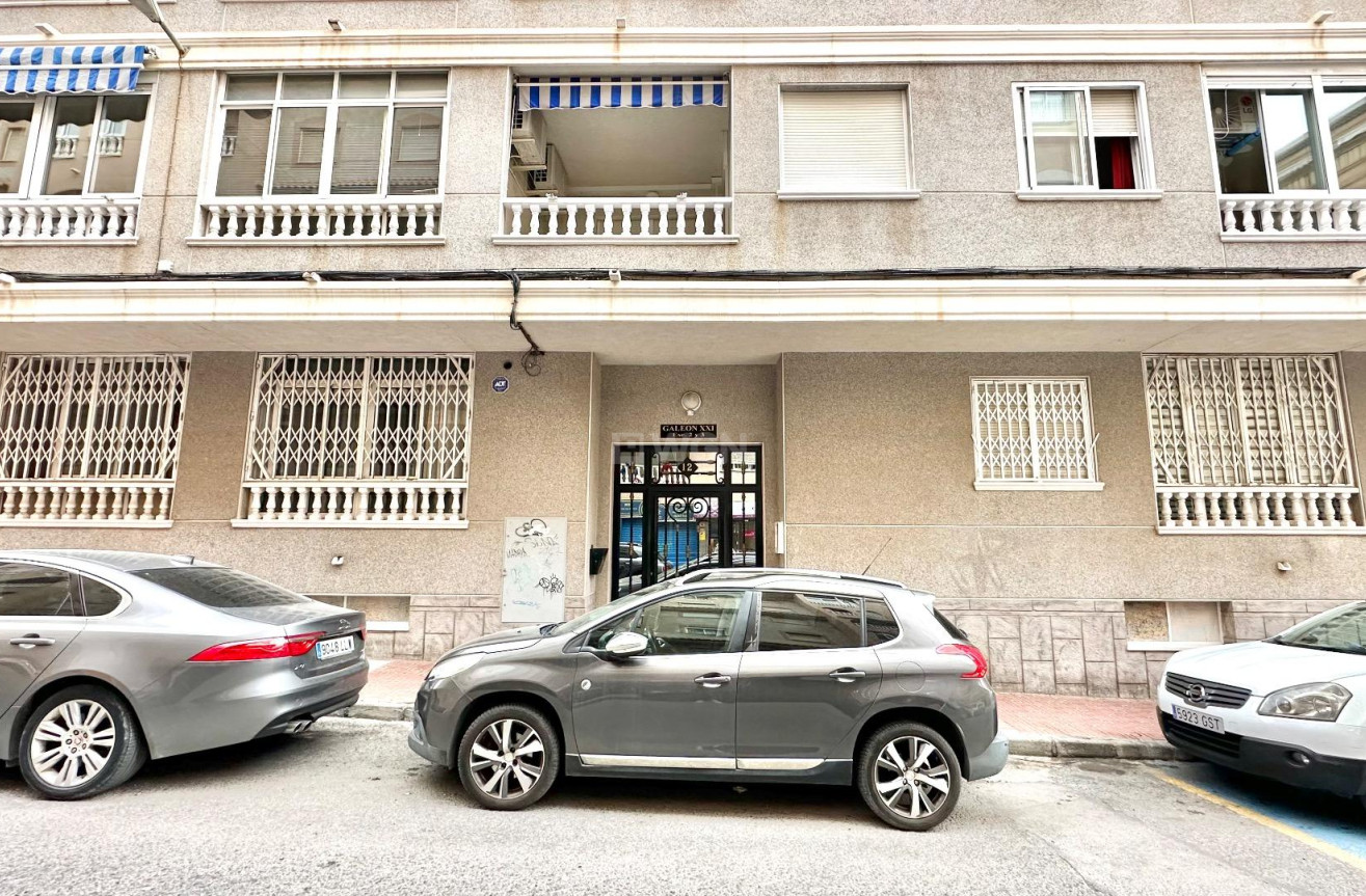 Wiederverkauf - Wohnung - Torrevieja - Centro