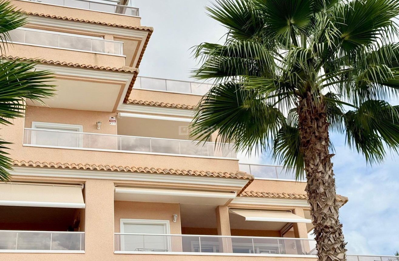 Odsprzedaż - Mieszkanie w bloku - Orihuela Costa - Villamartín-las Filipinas