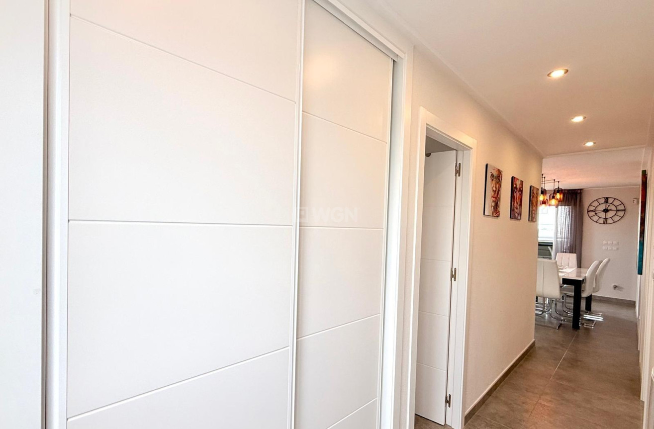 Odsprzedaż - Mieszkanie w bloku - Orihuela Costa - Villamartín-las Filipinas