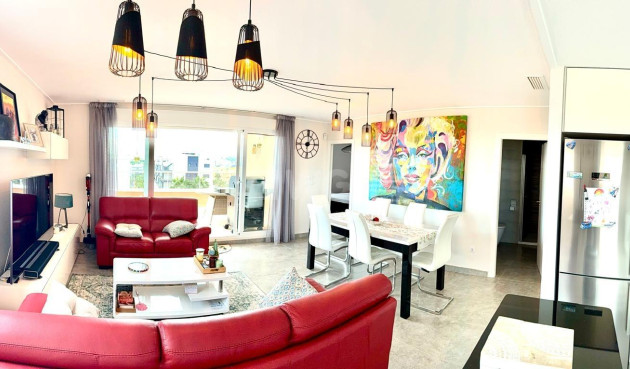 Odsprzedaż - Mieszkanie w bloku - Orihuela Costa - Villamartín-las Filipinas