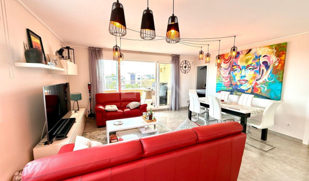 Odsprzedaż - Mieszkanie w bloku - Orihuela Costa - Villamartín-las Filipinas