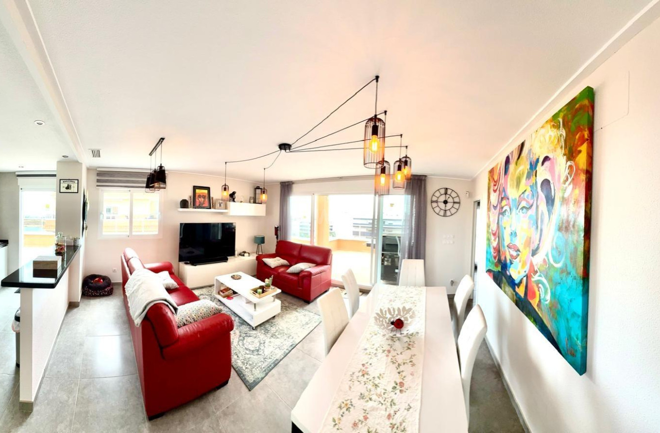 Odsprzedaż - Mieszkanie w bloku - Orihuela Costa - Villamartín-las Filipinas