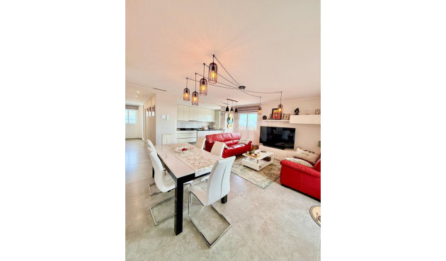 Odsprzedaż - Mieszkanie w bloku - Orihuela Costa - Villamartín-las Filipinas