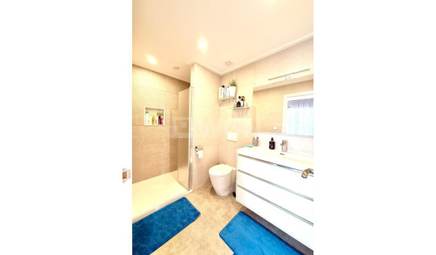 Odsprzedaż - Mieszkanie w bloku - Orihuela Costa - Villamartín-las Filipinas