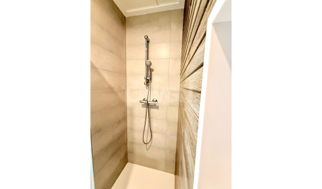 Odsprzedaż - Mieszkanie w bloku - Orihuela Costa - Villamartín-las Filipinas