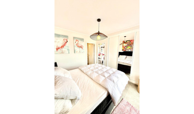 Odsprzedaż - Mieszkanie w bloku - Orihuela Costa - Villamartín-las Filipinas