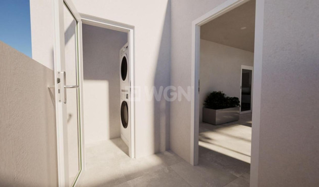 Reventa - Apartamento / piso - Torrevieja - Paseo Maritimo