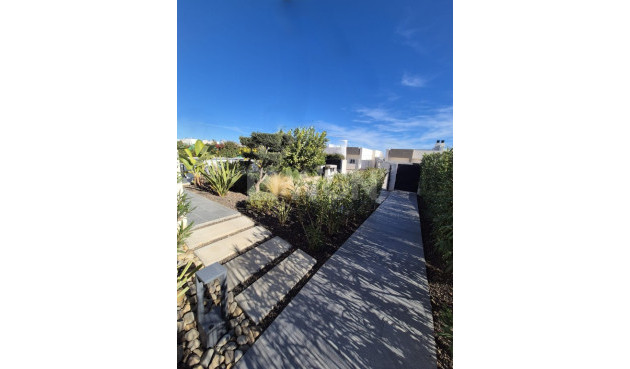 Wiederverkauf - Villa - La Finca Golf Resort - Inland