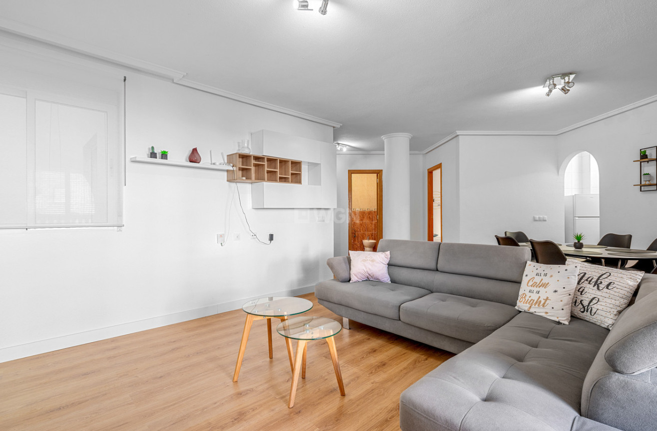 Reventa - Apartamento / piso - Torrevieja - Costa Blanca