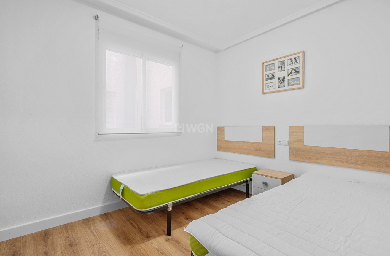 Reventa - Apartamento / piso - Torrevieja - Costa Blanca