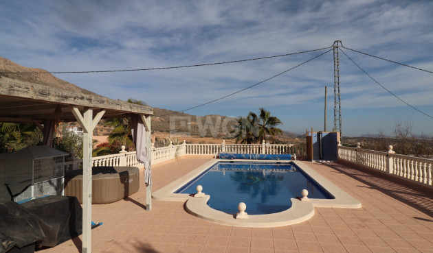 Wiederverkauf - Villa - La Romana - Inland