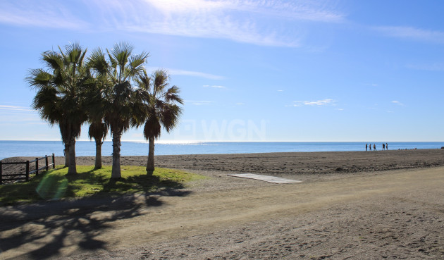 Resale - Villa - Torre del Mar - Costa del Sol