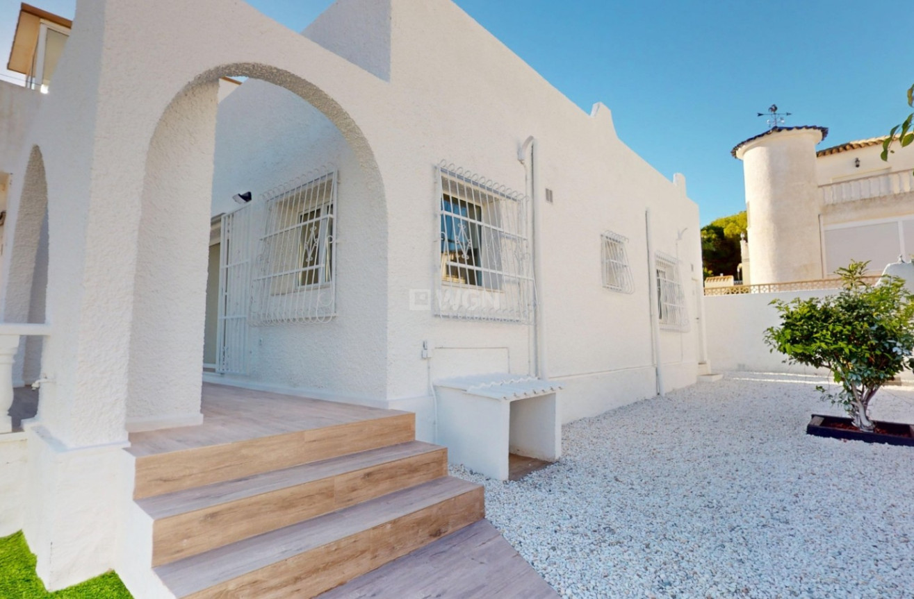 Wiederverkauf - Bungalow - Orihuela Costa - Costa Blanca