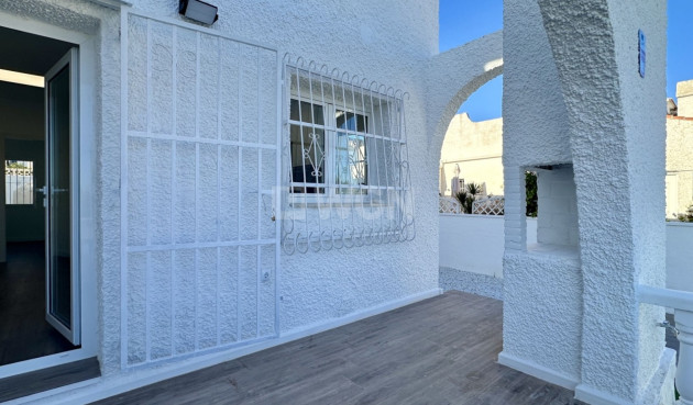 Wiederverkauf - Bungalow - Orihuela Costa - Costa Blanca