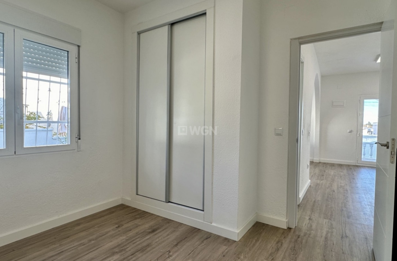 Wiederverkauf - Bungalow - Orihuela Costa - Costa Blanca