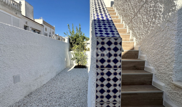 Wiederverkauf - Bungalow - Orihuela Costa - Costa Blanca