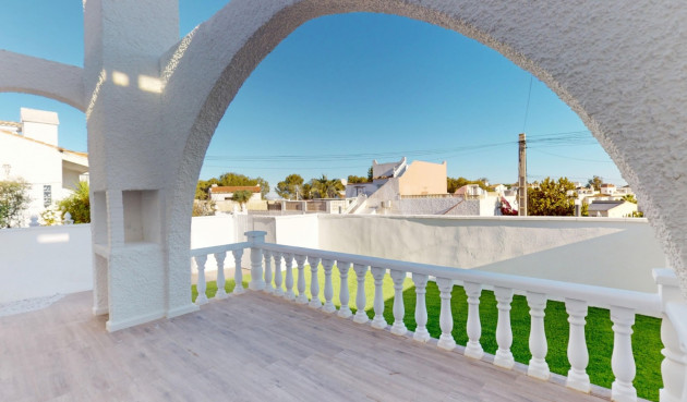 Wiederverkauf - Bungalow - Orihuela Costa - Costa Blanca