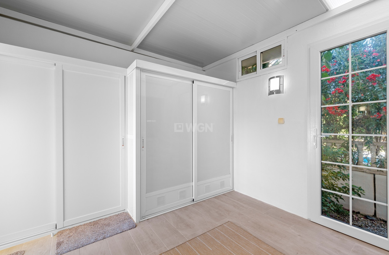 Resale - Villa - Orihuela Costa - Costa Blanca