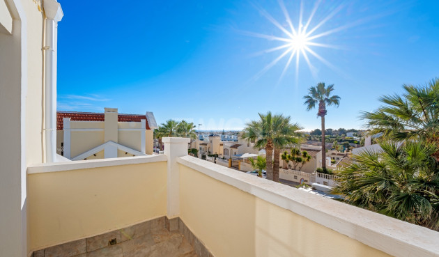 Resale - Villa - Orihuela Costa - Costa Blanca
