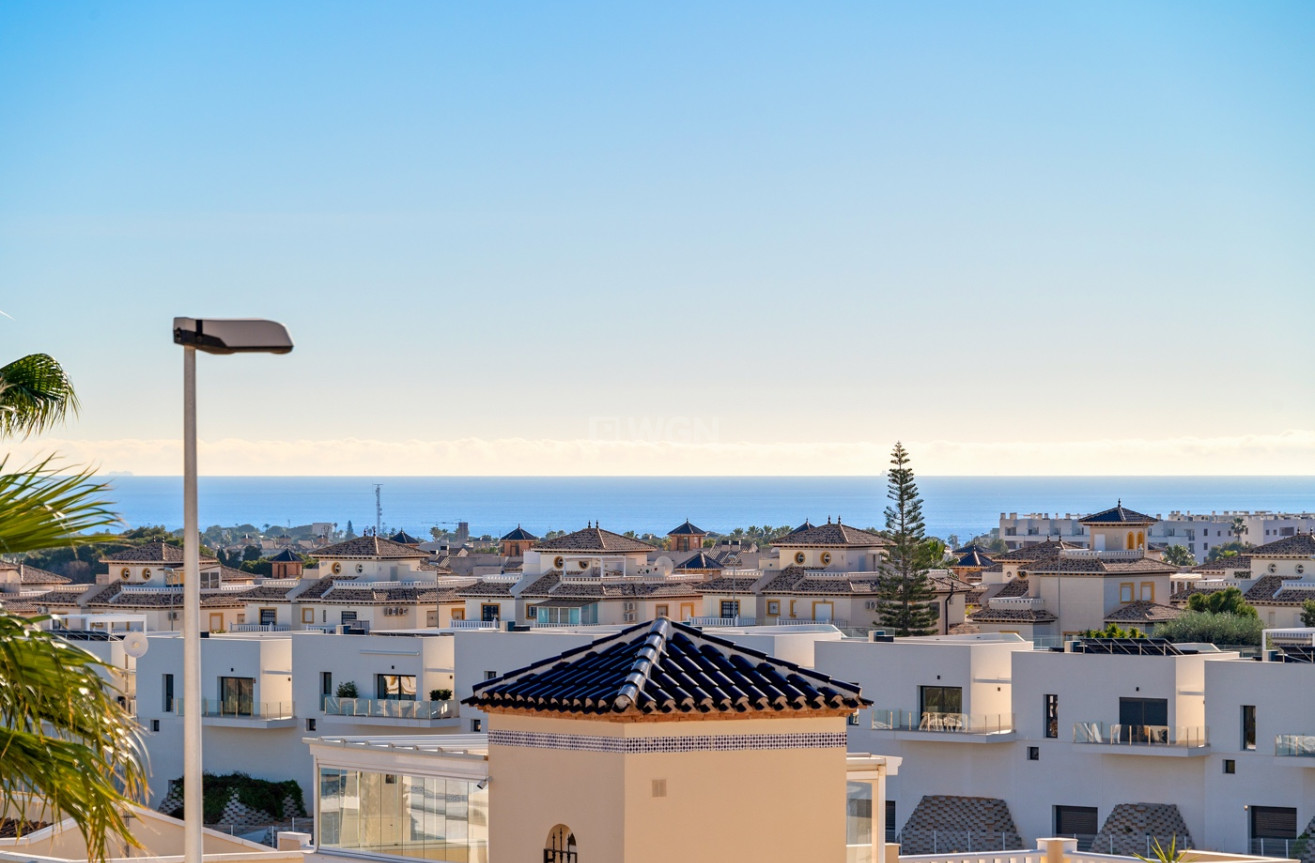 Resale - Villa - Orihuela Costa - Costa Blanca