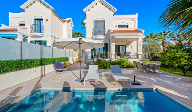 Resale - Villa - Orihuela Costa - Costa Blanca