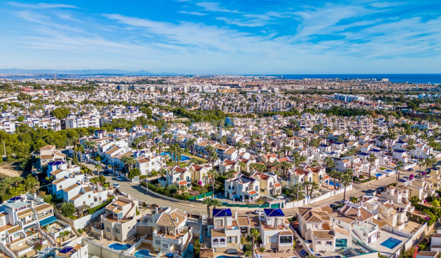 Resale - Villa - Orihuela Costa - Costa Blanca