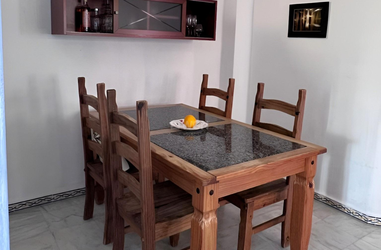 Wiederverkauf - Wohnung - Torrevieja - Playa de los Locos