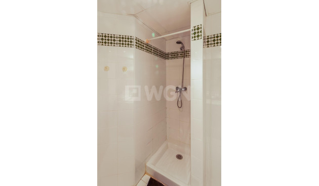 Wiederverkauf - Wohnung - Torrevieja - Playa de los Locos